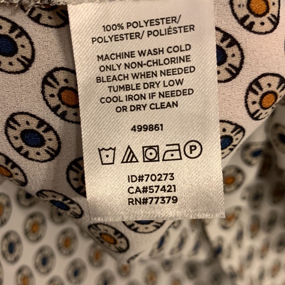 Ann Taylor blouse size small - Picture 6 of 6